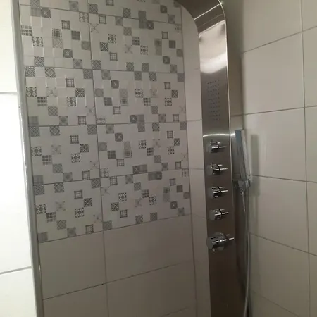 Feriehus Super Renovated Maisonette - σούπερ ανακαινισμένη μεζονέτα