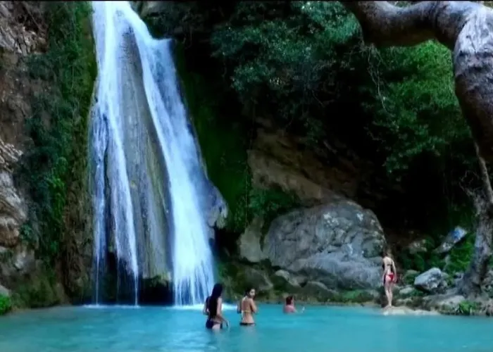 Dom wakacyjny Super Renovated Maisonette - σούπερ ανακαινισμένη μεζονέτα *