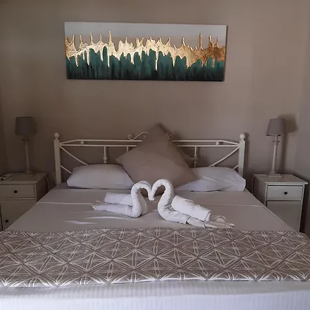 Super Renovated Maisonette - σούπερ ανακαινισμένη μεζονέτα * Filiatrá