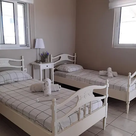 Super Renovated Maisonette - σούπερ ανακαινισμένη μεζονέτα