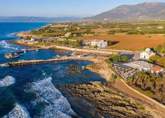 Super Renovated Maisonette - σούπερ ανακαινισμένη μεζονέτα Филиатра