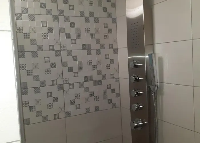 Ferienhaus Super Renovated Maisonette - σούπερ ανακαινισμένη μεζονέτα