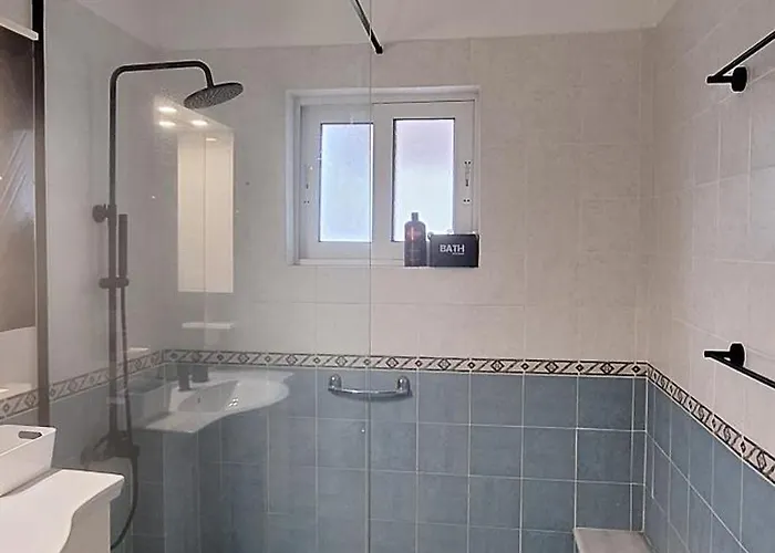 Super Renovated Maisonette - σούπερ ανακαινισμένη μεζονέτα Дом отдыха Филиатра